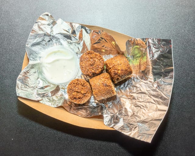 Side Falafel (4 Pieces).